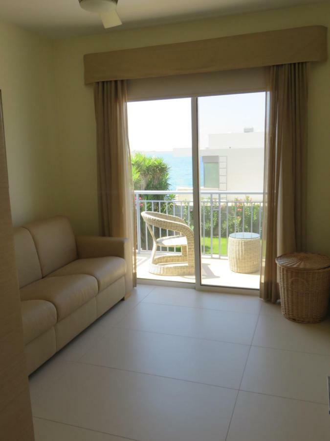 Villa Victoria Paphos Eksteriør billede