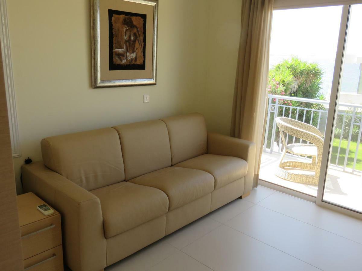 Villa Victoria Paphos Eksteriør billede