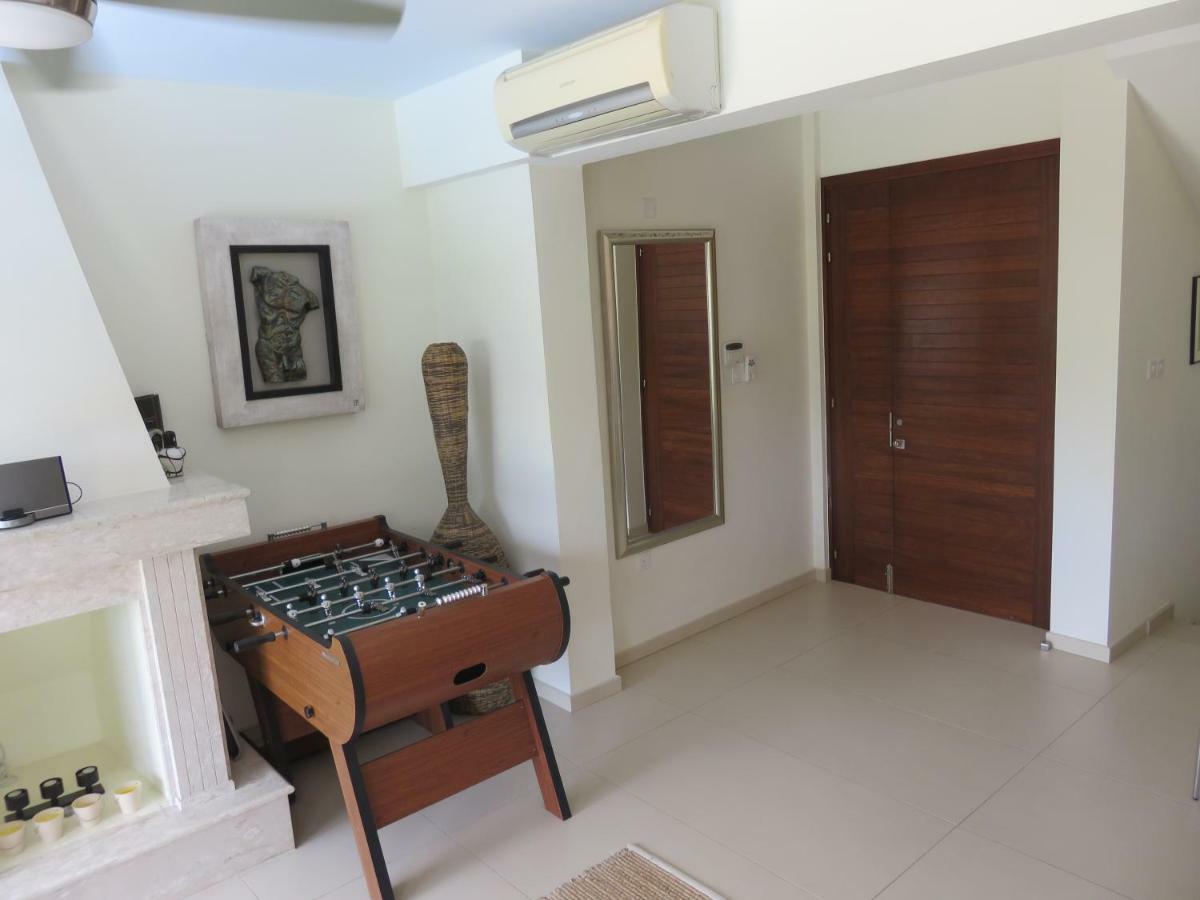 Villa Victoria Paphos Eksteriør billede