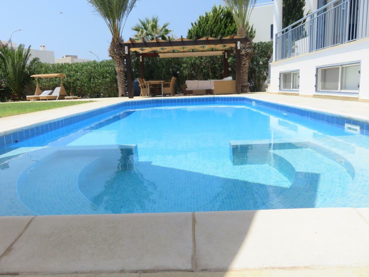 Villa Victoria Paphos Eksteriør billede