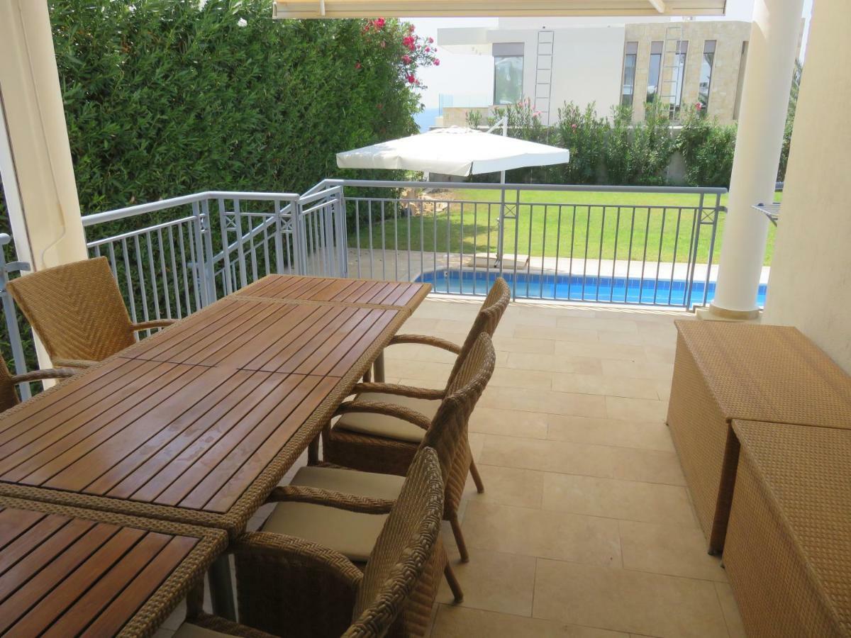 Villa Victoria Paphos Eksteriør billede